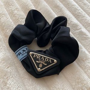 COPY -Prada scrunchie